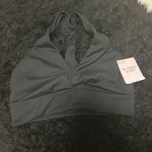 New Victoria secret sport bra small😍